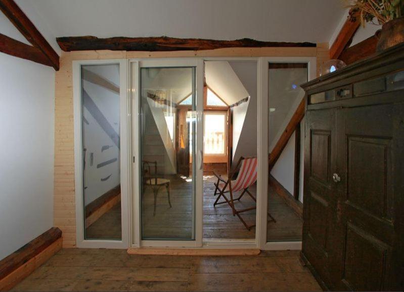 Le Gite Des Faucons Esterno foto