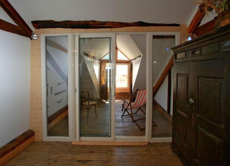 Le Gite Des Faucons Esterno foto